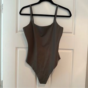 Parade bodysuit